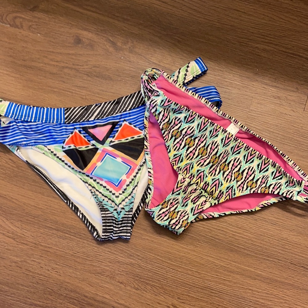 Aeropostale Swim Bottom Set